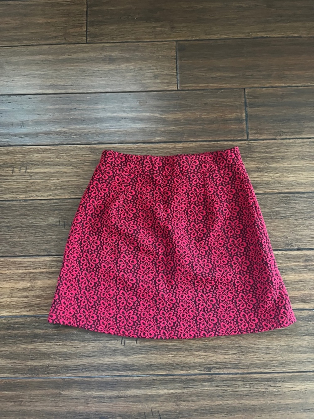 Cooperative Red & Black Textured Mini Skirt – A-Line (Size S)